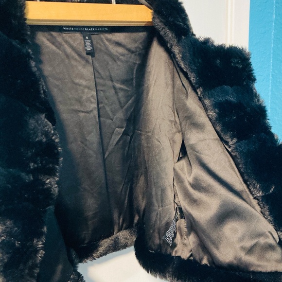 LIKE NEW White House Black Market Luxe Black Teddy Jacket Size S - Picture 6 of 6
